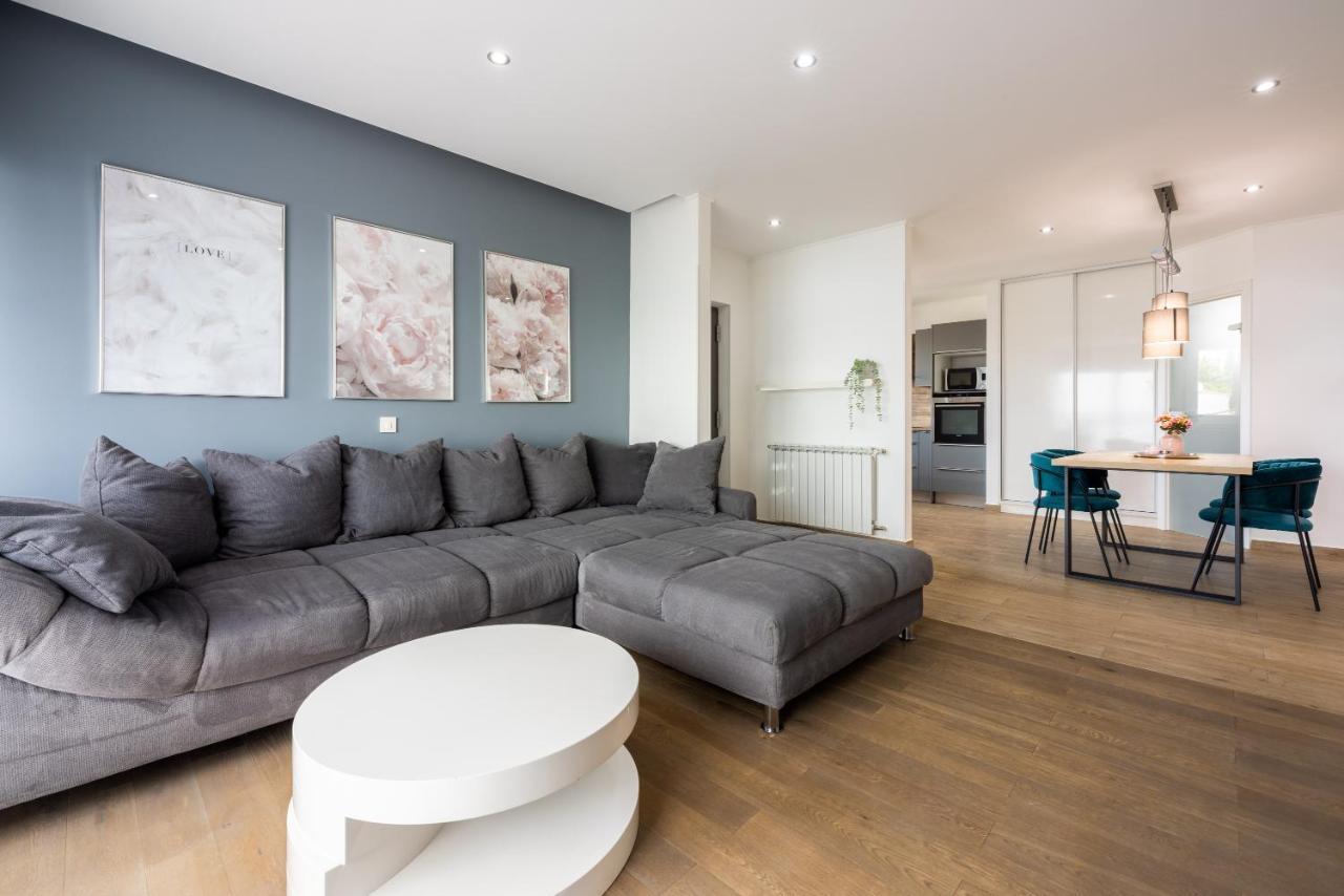 Apartments Luna Dramalj Eksteriør billede