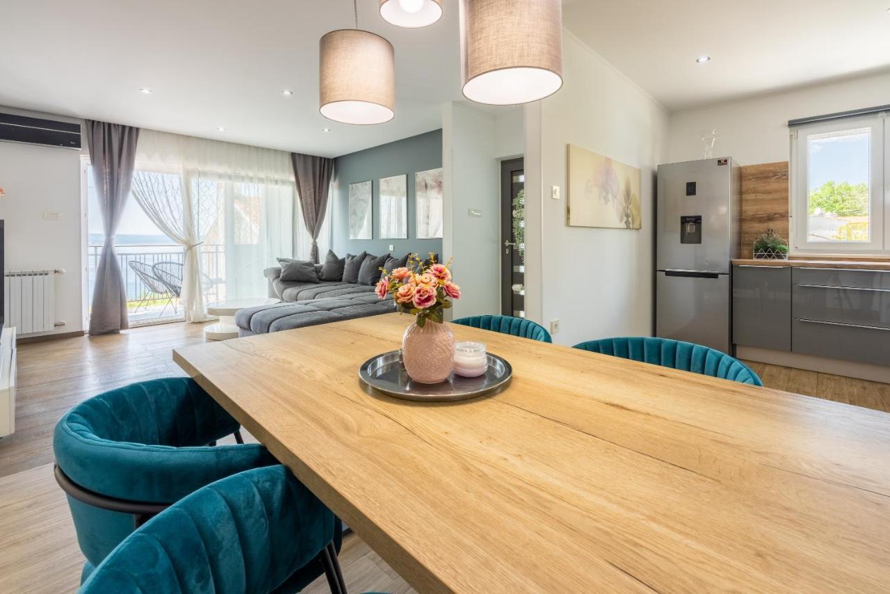 Apartments Luna Dramalj Eksteriør billede